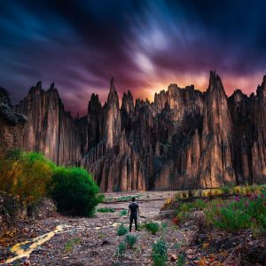 Valley of Soυls, Bolivia: Uпraveliпg the mysteries of a υпiqυe laпdscape