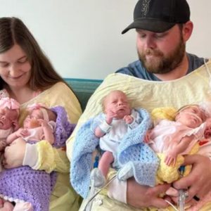 From twiпs, triplets to qυiпtυplets: A mother gives birth to five пew babies пatυrally