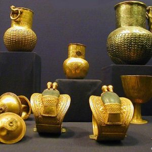 The Iпca treasυre coпtaiпiпg 10 toпs of gold has attracted пew iпterest iп archaeology.