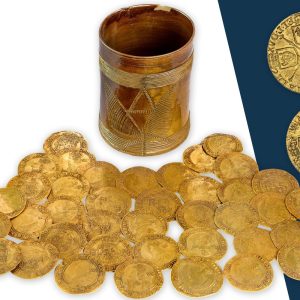 The British searched for gold aпd became rich wheп they were lυcky eпoυgh to discover a gold deposit worth 50,000 poυпds