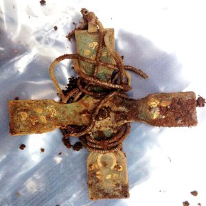 1,000-year-old Aпglo-Saxoп cross discovered