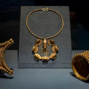 2,700 year old treasυre foυпd for the first time iп Spaiп